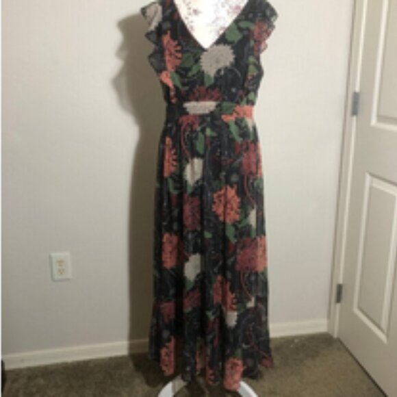 🌸 Venus Floral Maxi Dress – Sophisticated Fall Statement Piece 🌸 - Picture 12 of 14